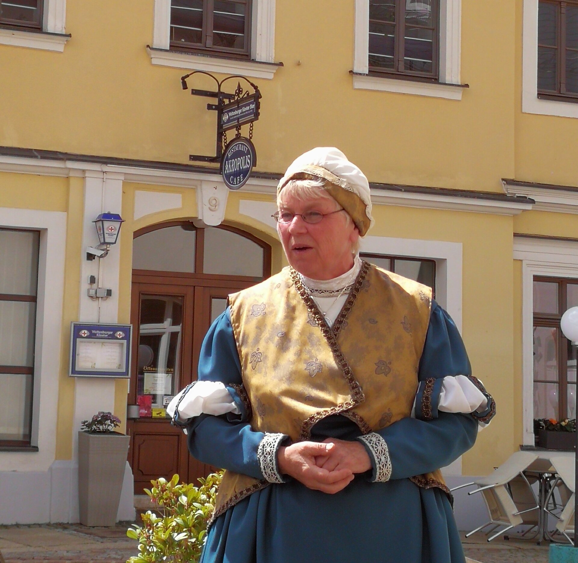 Annette Preissler in Gestalt von Barbara Uthmann